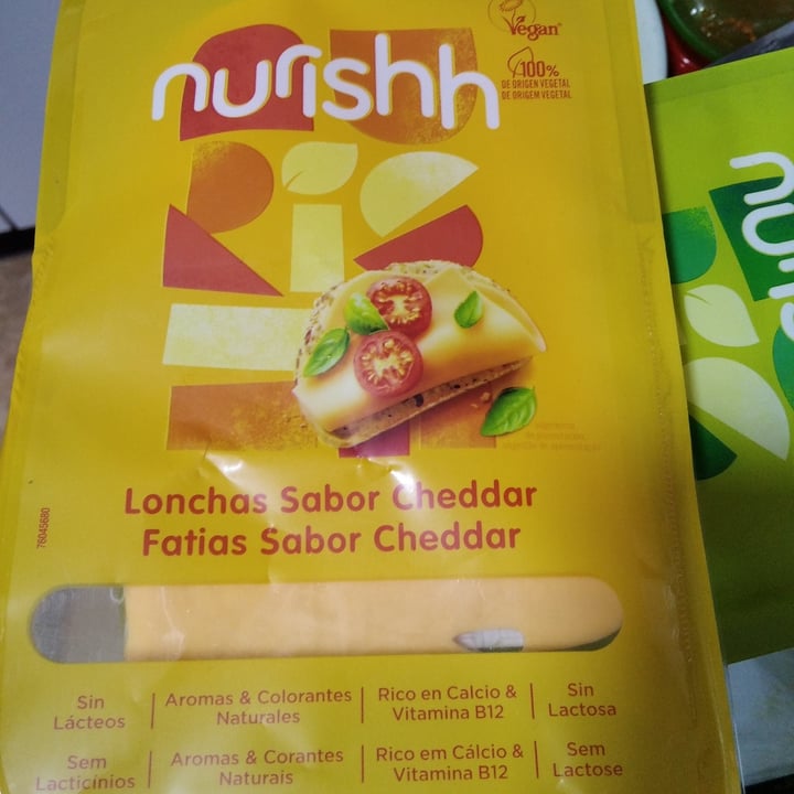 photo of Nurishh Lonchas Sabor Cheddar shared by @martate on  03 May 2021 - review