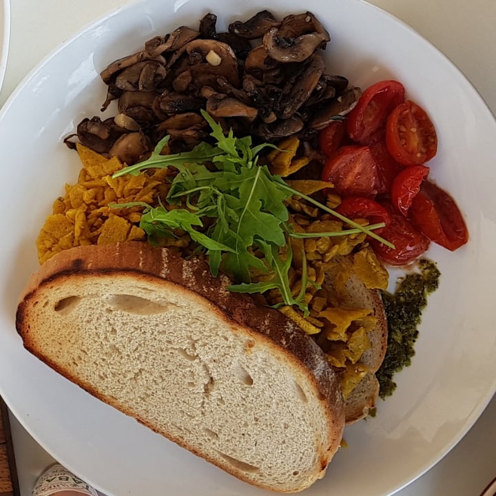photo of Knead Bakery Chickpea Scramble shared by @isha26 on  05 Jun 2020 - review