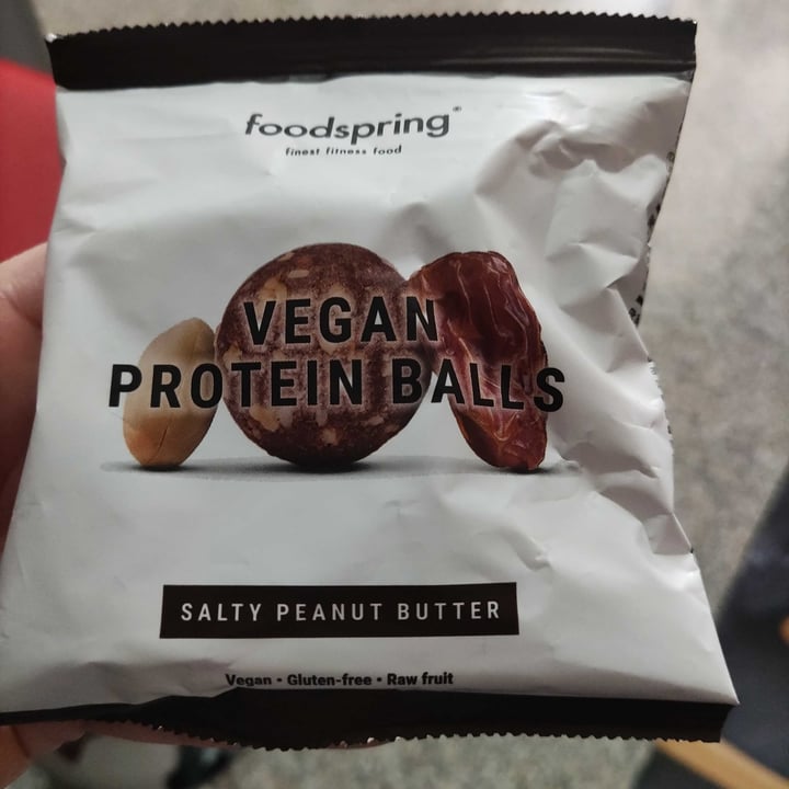 photo of Foodspring Vegan protein balls shared by @alelate on  04 Apr 2021 - review