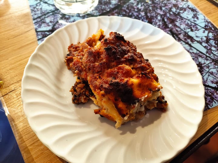 photo of Fonderia Gastro Bistrot Lasagna al ragù di legumi shared by @lum0s on  12 Apr 2022 - review