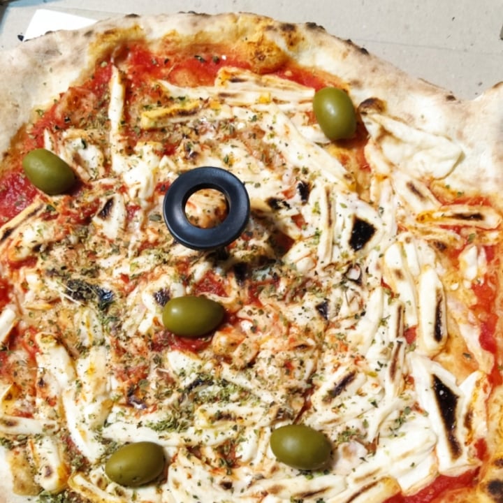 photo of Da Leo Pizzeria Pizza Vegana shared by @camilozada on  04 Jan 2021 - review