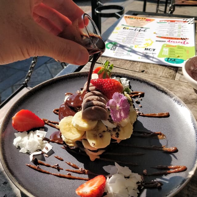 菜肴“Chocolate Protein Pancake Stack 🥞”的照片