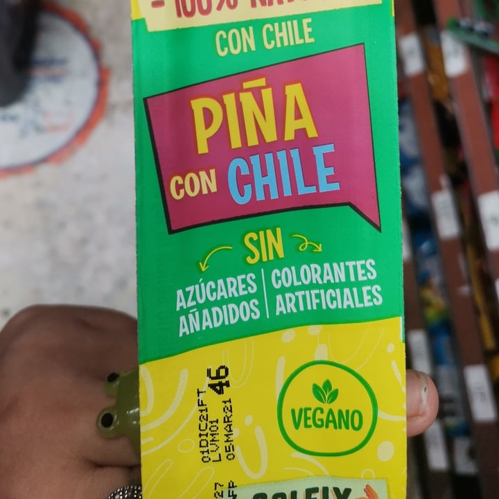 photo of Veriguel Mango con chile shared by @victoriag on  05 Oct 2021 - review