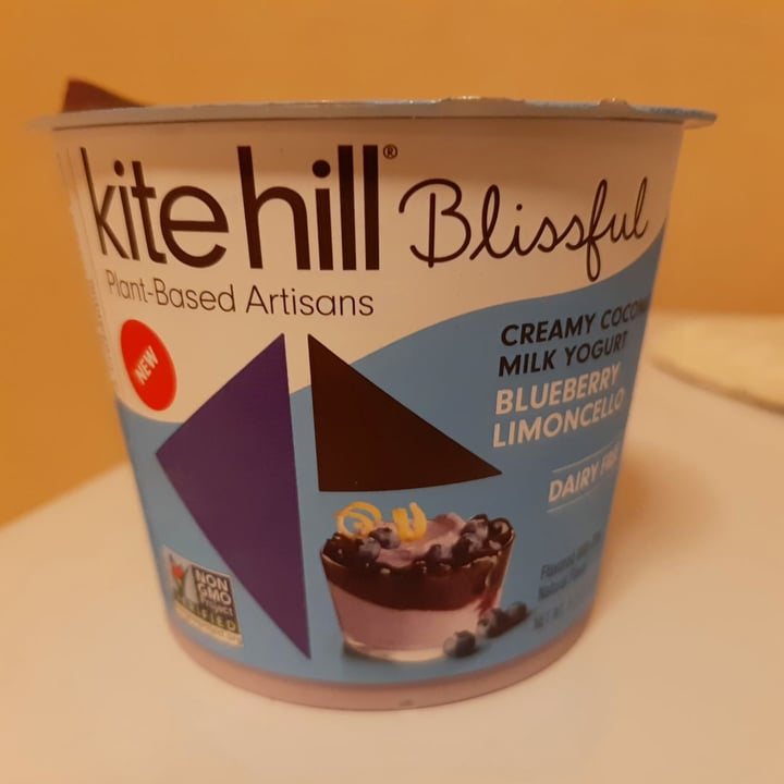 photo of Kite Hill Blissful Blueberry Limoncello Yogurt shared by @nico-aguilera on  22 Feb 2020 - review