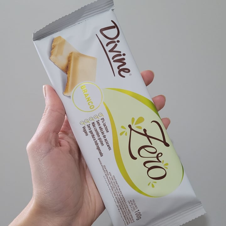 review photo of Divine Chocolate Chocolate Branco Zero shared by @victorialeonel on 27 Jul 2022 - review
