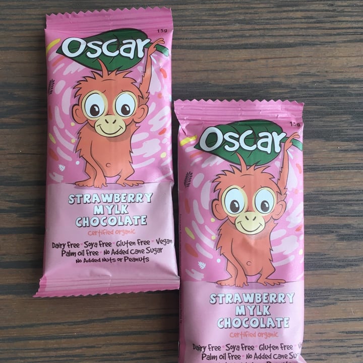 review photo of The Chocolate Yogi Oscar Strawberry Mylk Chocolate shared by @rissipit on 14 Dec 2020 - review