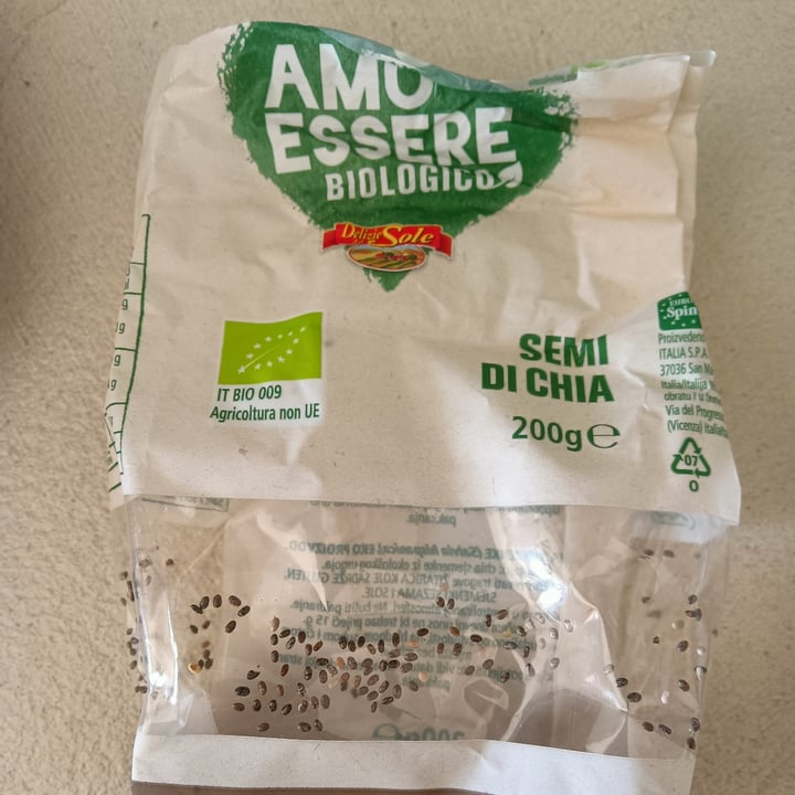 photo of Amo Essere Veg Semi di chia shared by @stefymauli on  15 Apr 2022 - review