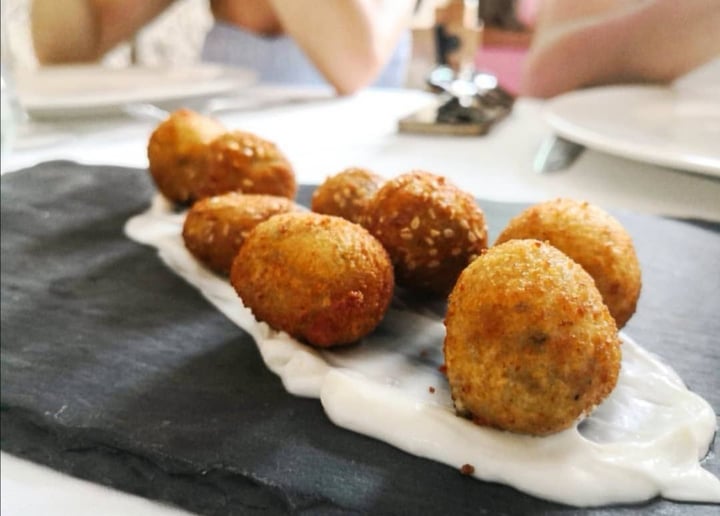 photo of Restaurante Curcuma Croquetas veganas shared by @sarisloris on  30 Mar 2020 - review