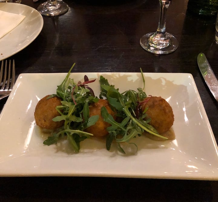 photo of The Gate Islington Wild Mushroom & Truffle Arancini shared by @charlieee on  06 Mar 2020 - review