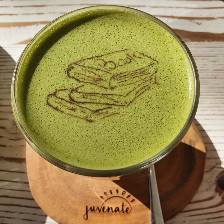 photo of Juvenate Conscious Eatery Mint and matcha latte shared by @kendrahudson on  03 Jul 2022 - review
