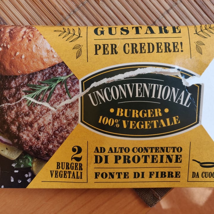 review photo of Unconventional Burger Vegetale Classico - Classic Burger shared by @mattia00 on 11 Feb 2022 - review