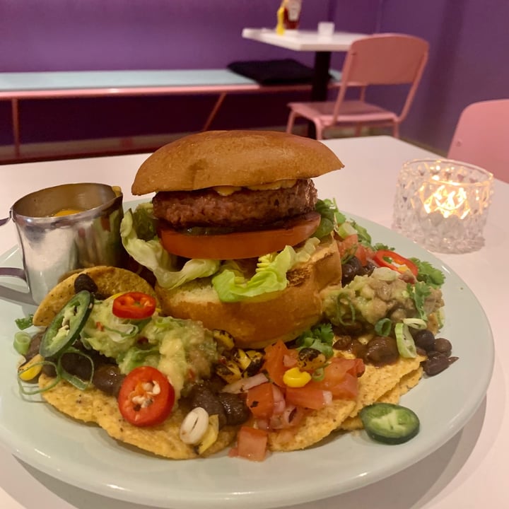 photo of Deer Mama Vegan Mylk & Burger Bar The Nacho Burger shared by @vanessabejjany on  21 Sep 2021 - review