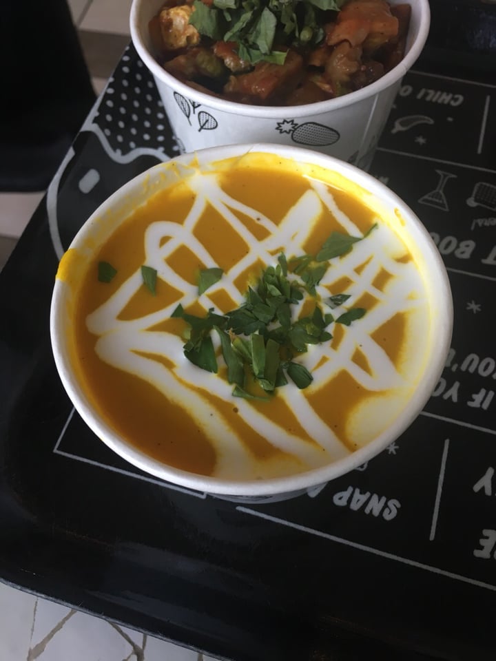 photo of Beatnic. Fenway Carrot Ginger Turmeric Soup shared by @tofumofo on  02 Jun 2019 - review