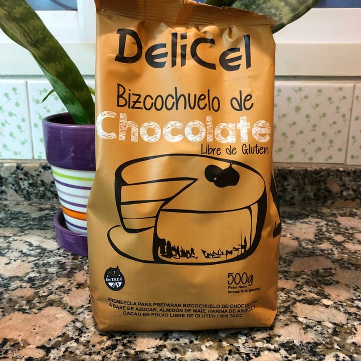 photo of Delicel Bizcochuelo sabor Chocolate shared by @costantinoflor on  28 Oct 2020 - review