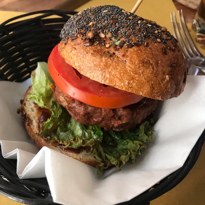 photo of Guero Veguero Burger shared by @annapaolaserio on  01 Oct 2022 - review