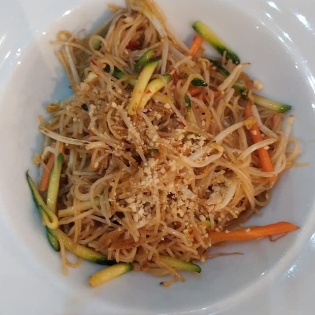 Foto do prato “pad thai”