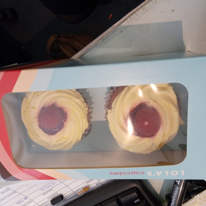 review photo of Lola's Cupcakes Vegan Cupcake-Lemon & Raspberry shared by @jadag on 29 Apr 2021 - review