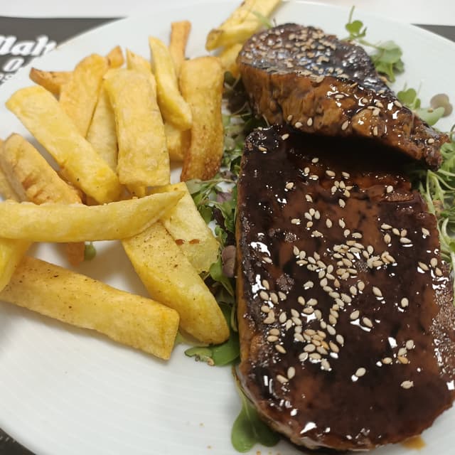 Photo of the dish “Solomillo De Seitán”