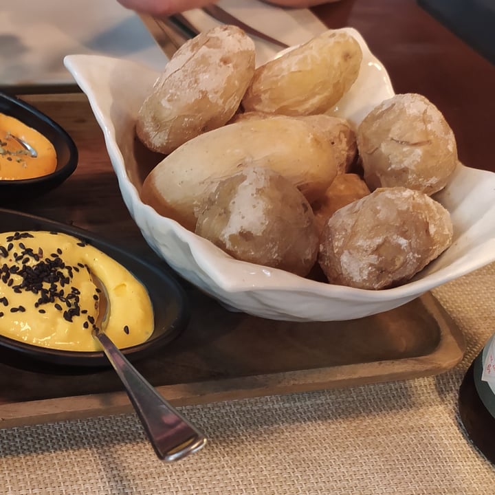 review photo of Restaurante Pasapán Coca de berenjena y papas arrugas shared by @merx on 20 Jul 2021 - review