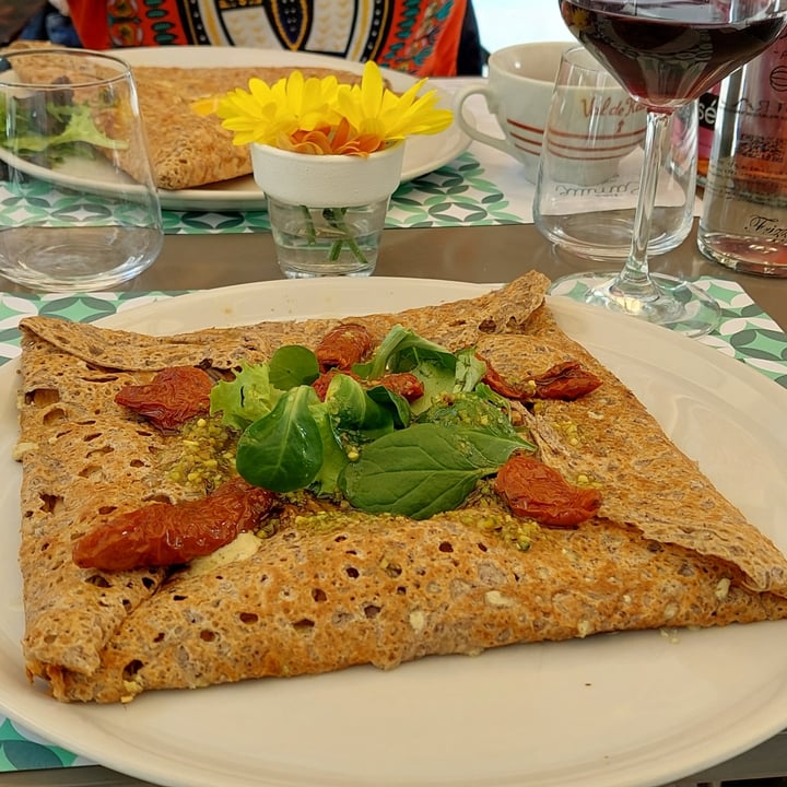 review photo of Chez Camille crepes shared by @arlottina on 13 Apr 2022 - review