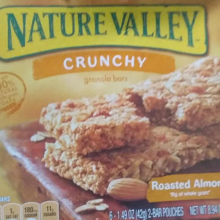 photo of Nature Valley Crunchy Roasted Almond Granola Bars shared by @beehatter on  20 May 2020 - review
