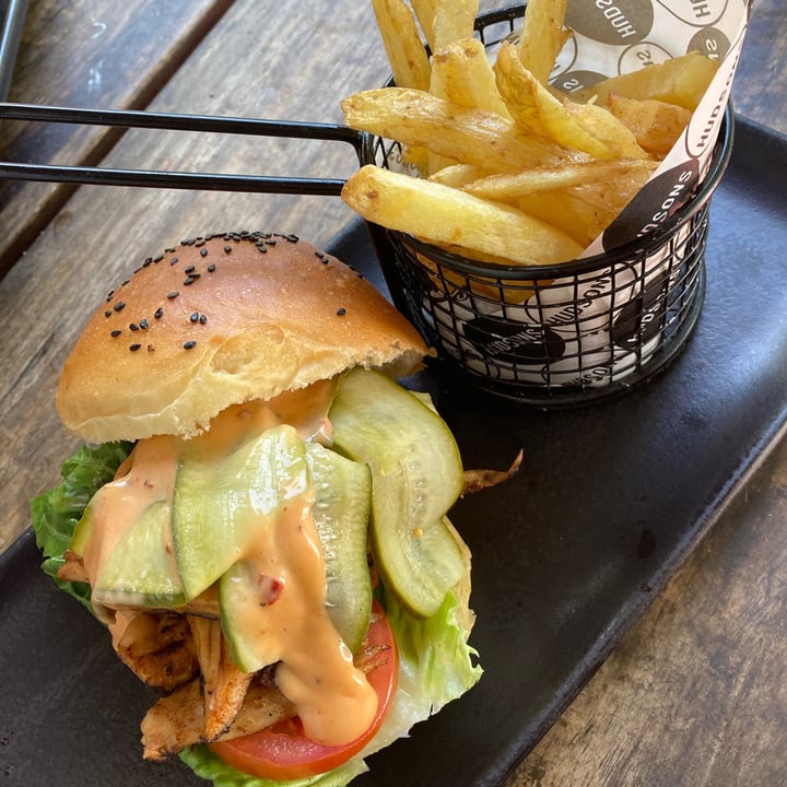 photo of Hudsons The Burger Joint (Stellenbosch) Frontliner Worker Burger shared by @allywally on  21 Feb 2021 - review