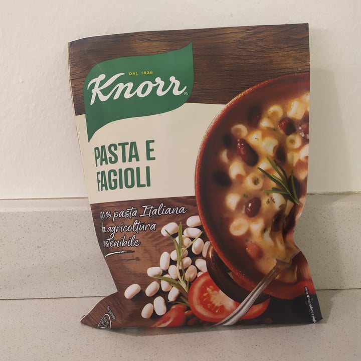 photo of Knorr Pasta e fagioli shared by @kiazina98 on  12 Apr 2022 - review