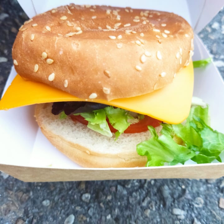photo of better balance Hamburguesa vegana shared by @mamaroach on  30 Jul 2022 - review