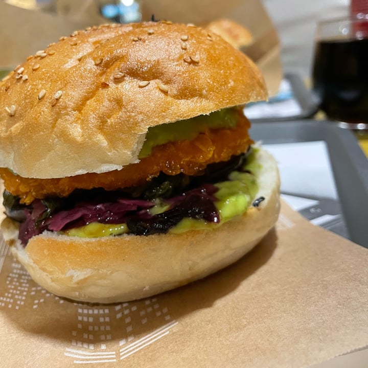 photo of Joe Potato Beyond Burger shared by @francescavilla on  01 Oct 2022 - review