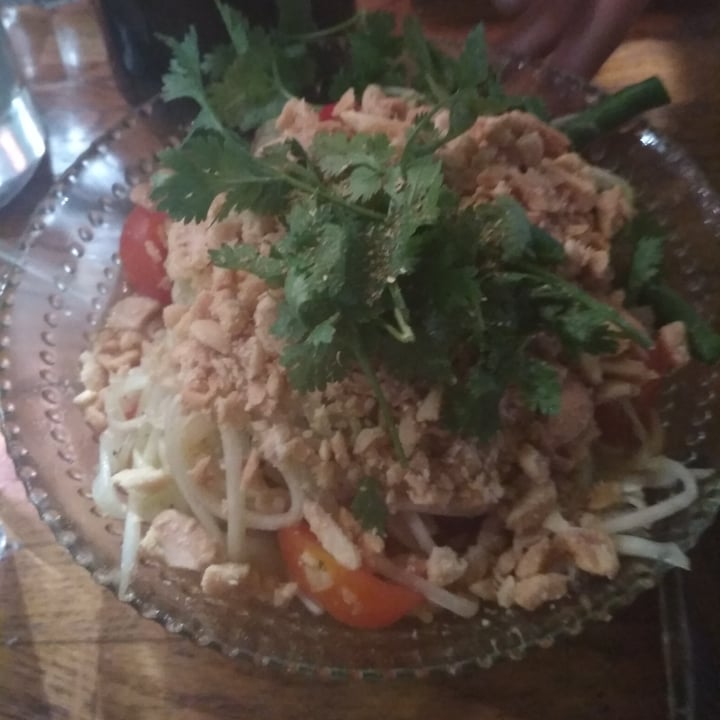 review photo of Kanu Papaya salad shared by @brombit on 14 Aug 2020 - review