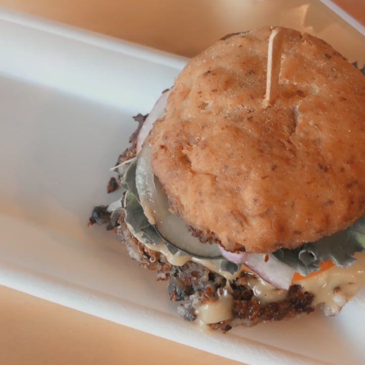 photo of Boise Fry Company Vegan Burger shared by @trinharr21 on  30 Jul 2020 - review