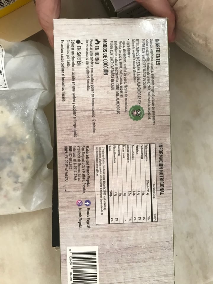 review photo of Mundo Vegetal Bocaditos de Quinoa Y Muzzalmendra Sabor Espinaca shared by @littleinfinity on 03 Aug 2020 - review