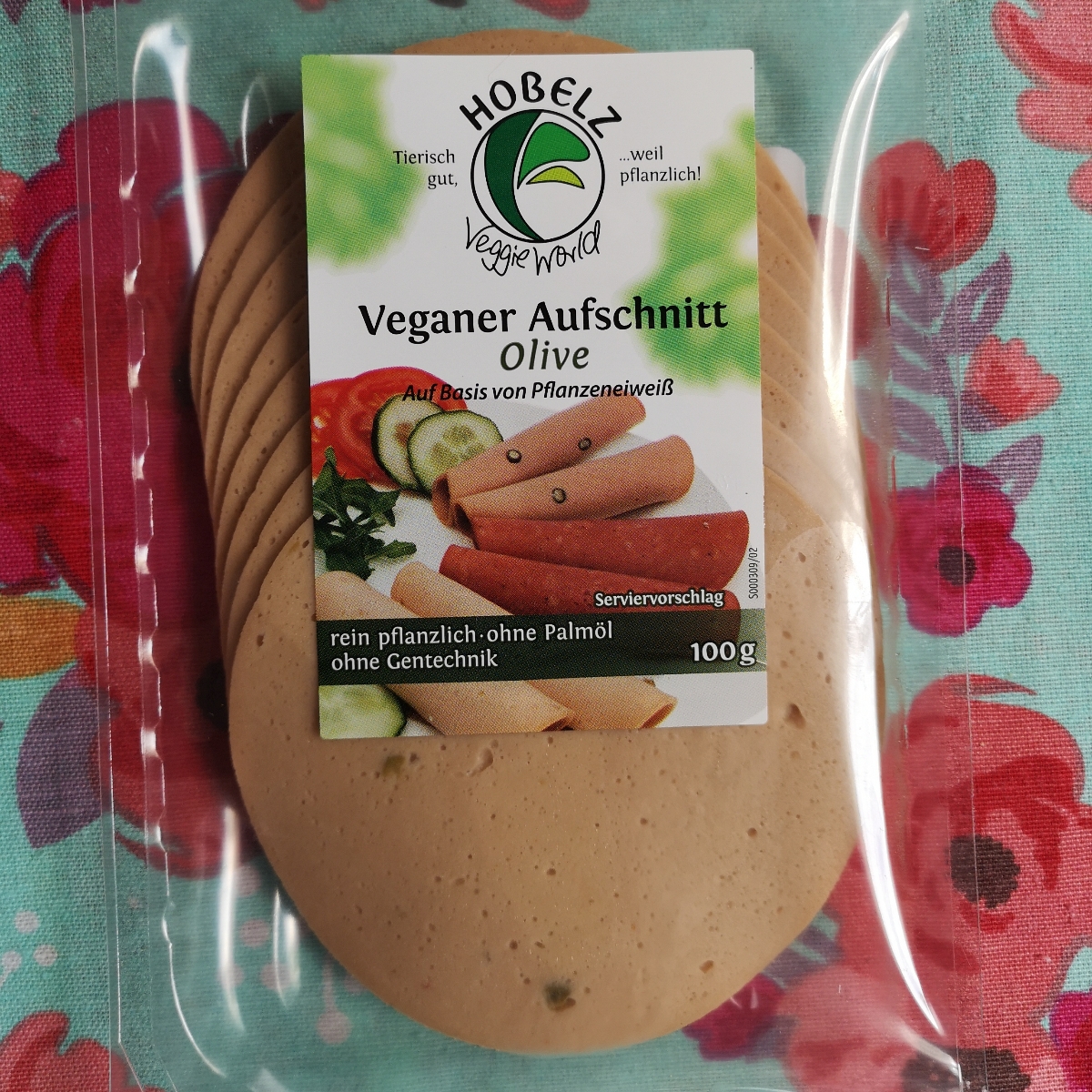 Veganer Aufschnitt Olive from Hobelz Veggie World - Vegan Product ... Veganer Aufschnitt Olive from Hobelz Veggie World - Vegan Product ...