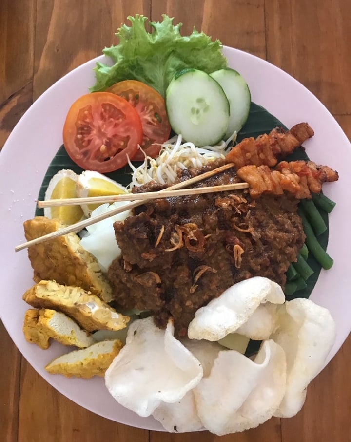 photo of Give Cafe Nasi campur shared by @sebalex on  17 Apr 2020 - review