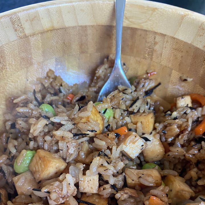 photo of Trader Joe's Japanese Style Fried Rice shared by @leahhastings on  06 Aug 2021 - review