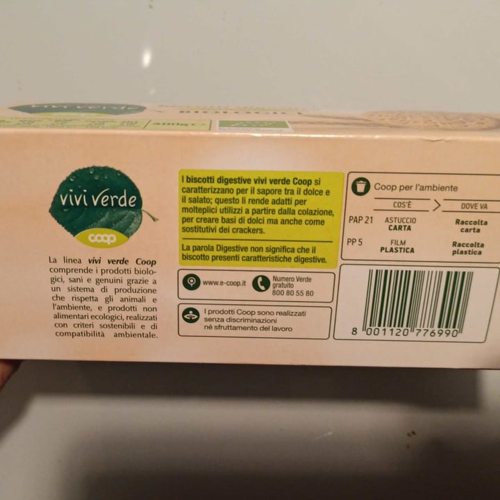 photo of Vivi Verde Coop Biscotti digestive shared by @fedegoesgreen on  02 Jan 2022 - review
