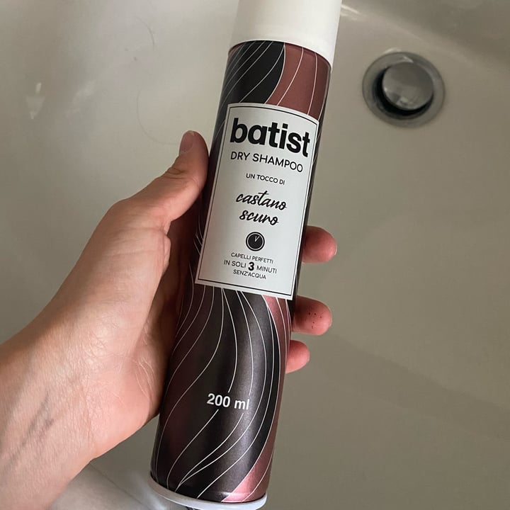 photo of Batist Dry shampoo capelli scuri shared by @daani on  19 May 2022 - review