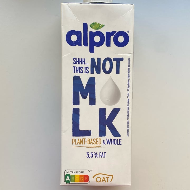photo of Alpro This is Not Milk Classic Questo Non è Late Classico shared by @tsarinaveg on  24 Nov 2022 - review