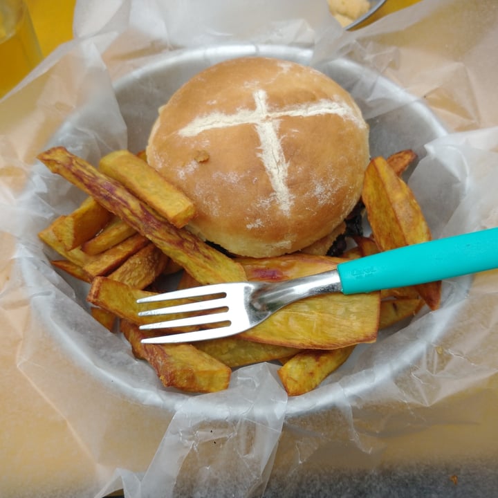 review photo of Brote Quilmes (Vegano y vegetariano) Sándwich Tofu Crispy shared by @pandafio on 20 Dec 2021 - review