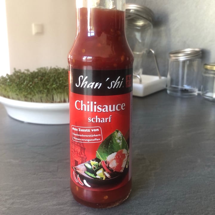 photo of Shan shi Chilisauce scharf shared by @hannnahbanana on  01 Oct 2021 - review