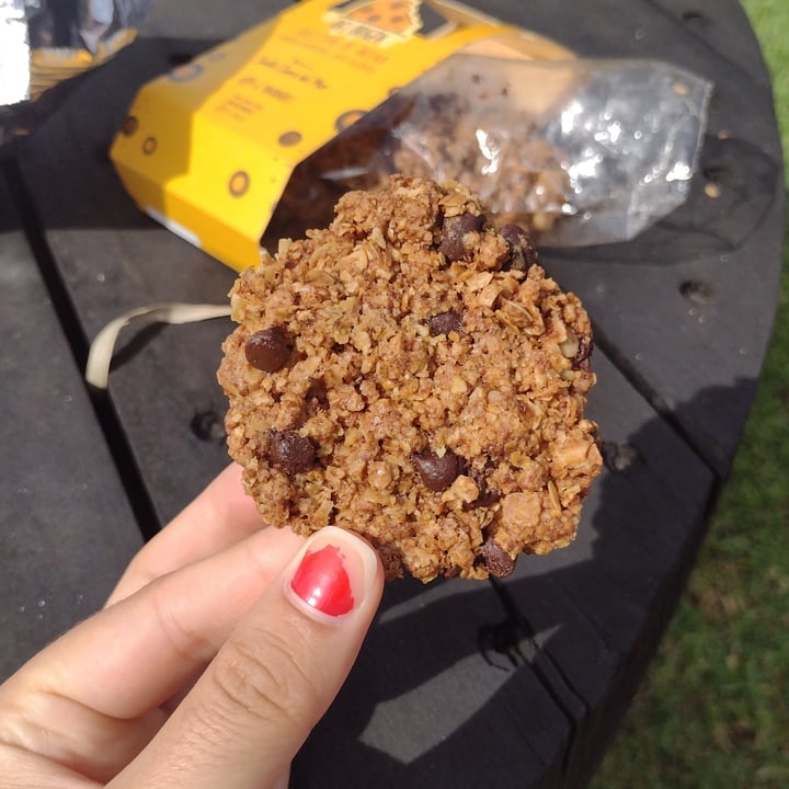 photo of del Origen Galletitas De Avena Con Chips De Chocolate shared by @delfimartinezx on  03 Feb 2022 - review