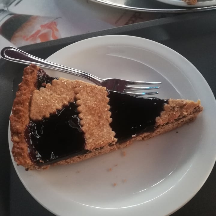 photo of DolcePisa -vegan options Crostata Ai Frutti Di Bosco shared by @grilla on  14 Oct 2022 - review