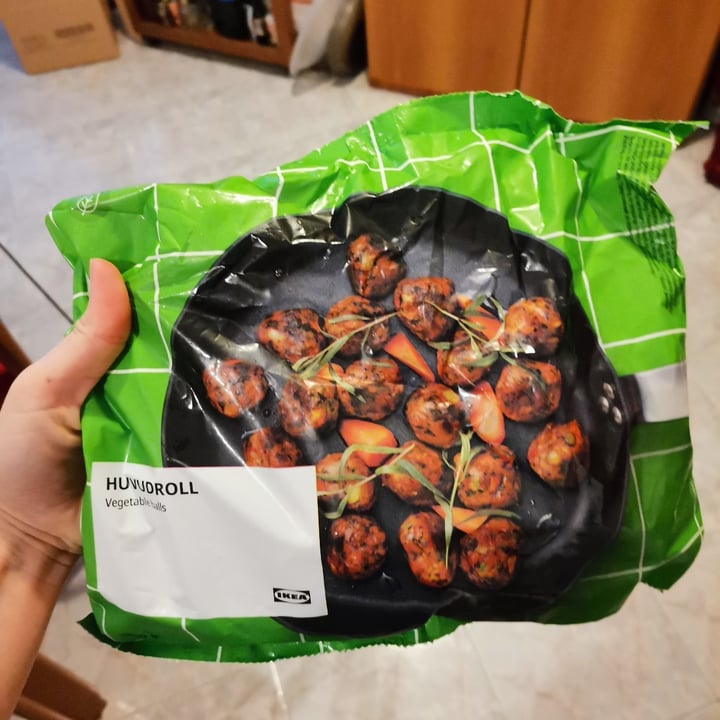 photo of Ikea Huvudroll vegetable balls shared by @irecalde on  15 Apr 2022 - review