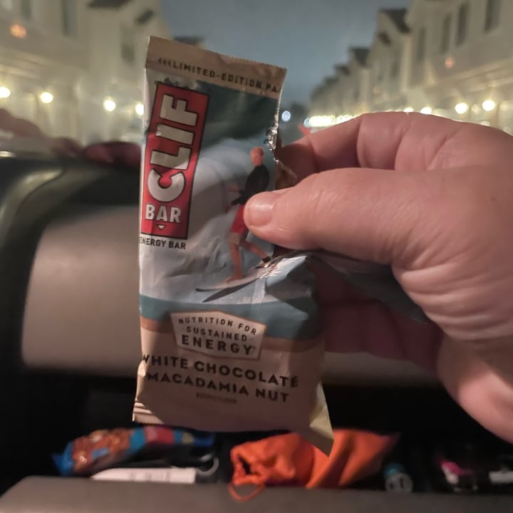 review photo of Clif Bar White Chocolate Macadamia Nut Flavor Bars shared by @jessavegano on 14 Jan 2022 - review