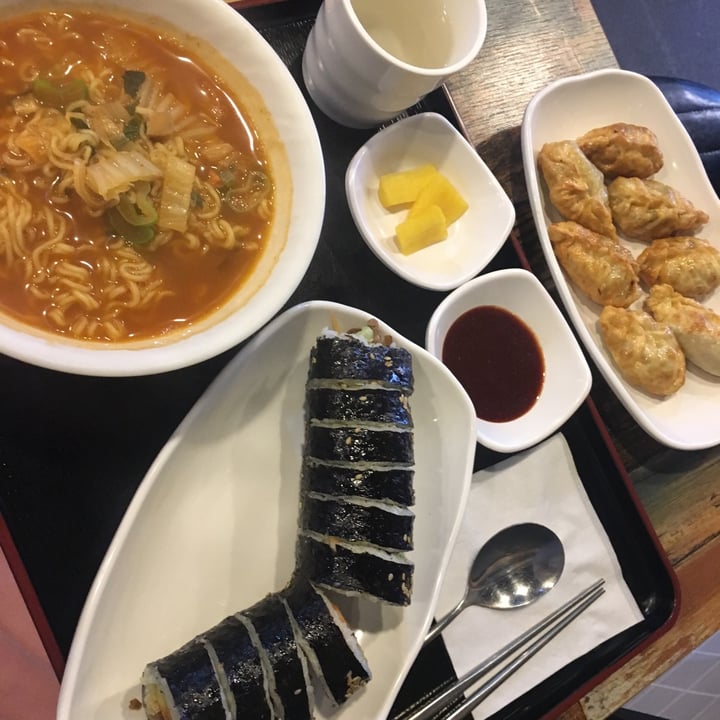photo of Maru JaYeonSik Kimbap Fried Tofu Kimbab shared by @melbee on  06 Jul 2020 - review