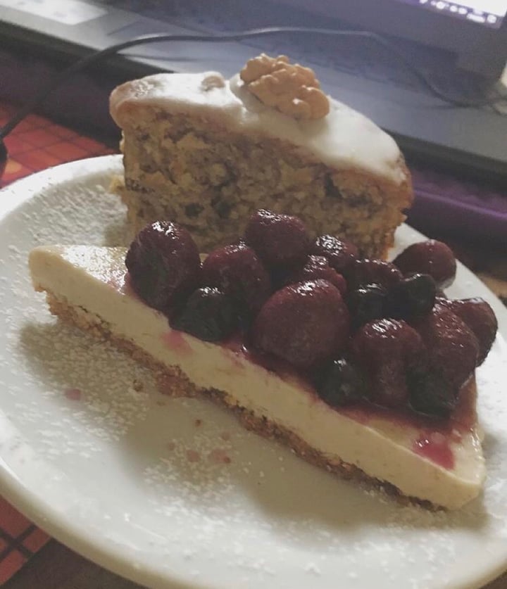 photo of Artemisia Cheesecake de lima con frutos rojos shared by @sofiozon on  09 Jan 2020 - review