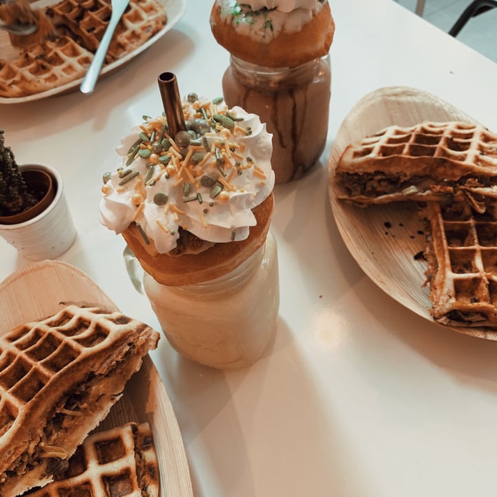 photo of V-BOX Savory Waffles shared by @naturallycheyenne on  11 Oct 2020 - review