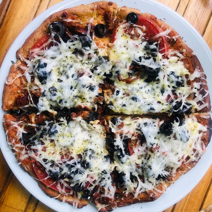 photo of Vegoto Fast Food Pizza margareta shared by @veganessa- on  28 Sep 2020 - review