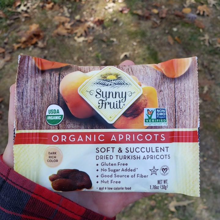 photo of Sunny Fruit Organic Apricots shared by @samwisesamgee on  11 Nov 2021 - review