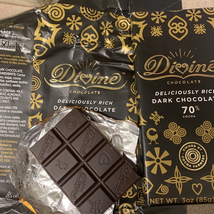 photo of Divine Chocolate 70% Dark Chocolate Bar shared by @cathygodfrey on  03 Jul 2019 - review
